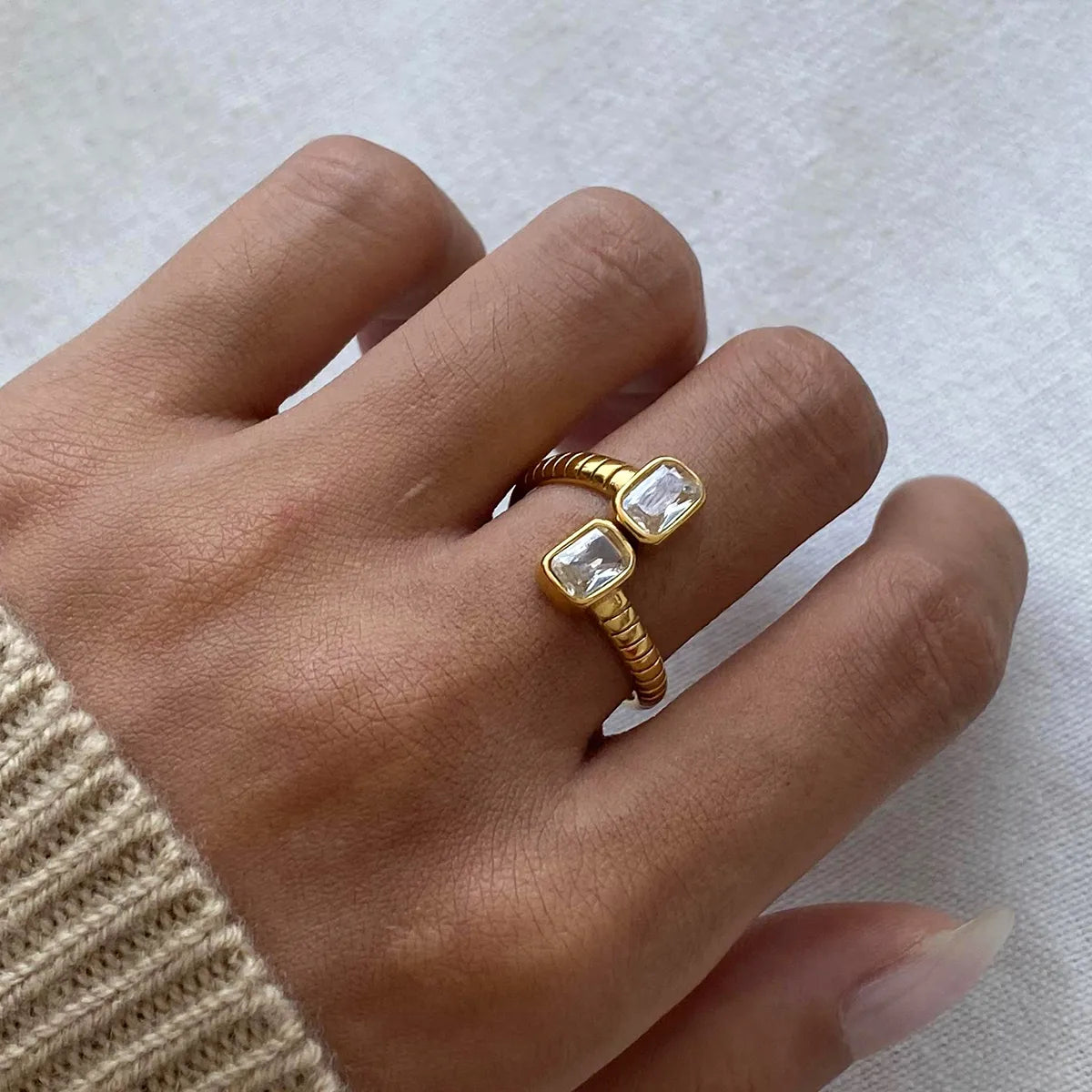 Bague Isis