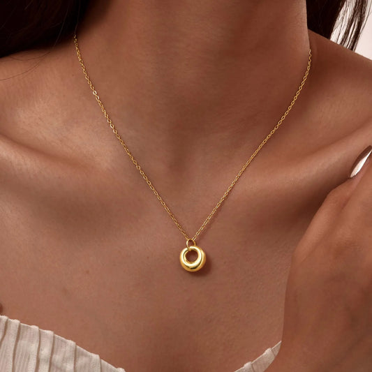 Collier Pure